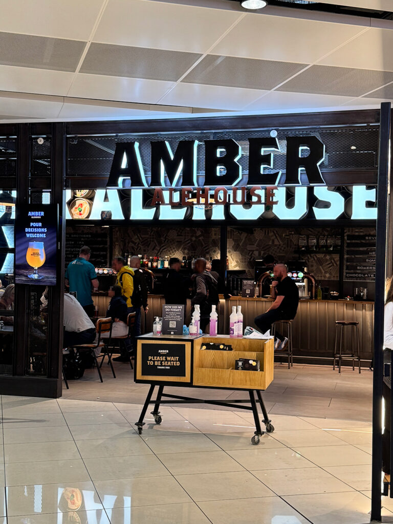 AMBER ALEHOUSE入口