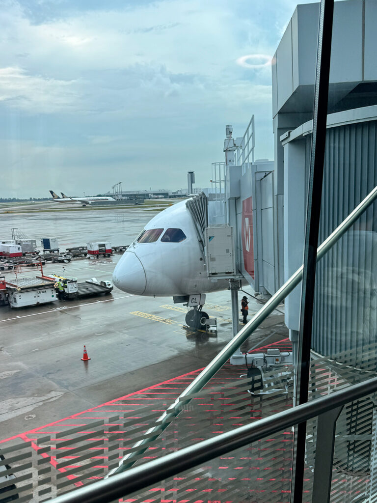 チャンギ空港に駐機するシンガポール航空の飛行機